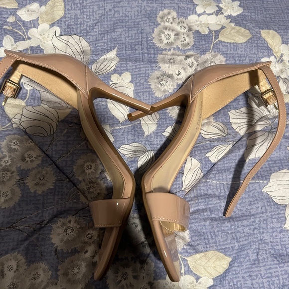 Nine west Bone - Picture 2 of 4